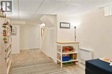 119 Rossmore Court London ON N6C 6B7