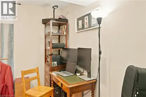119 Rossmore Court London ON N6C 6B7