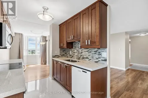 30 Malta Avenue Brampton (fletcher's Creek South) ON L6Y 4S5