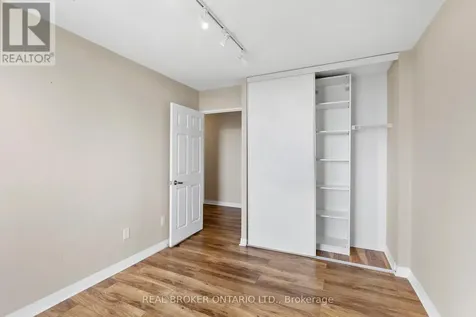 30 Malta Avenue Brampton (fletcher's Creek South) ON L6Y 4S5