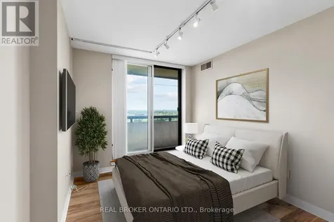 30 Malta Avenue Brampton (fletcher's Creek South) ON L6Y 4S5