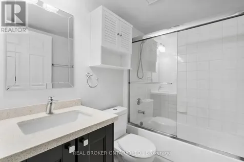 30 Malta Avenue Brampton (fletcher's Creek South) ON L6Y 4S5
