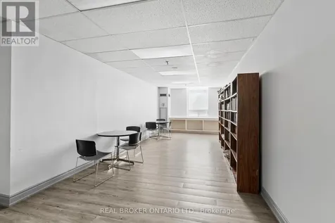 30 Malta Avenue Brampton (fletcher's Creek South) ON L6Y 4S5