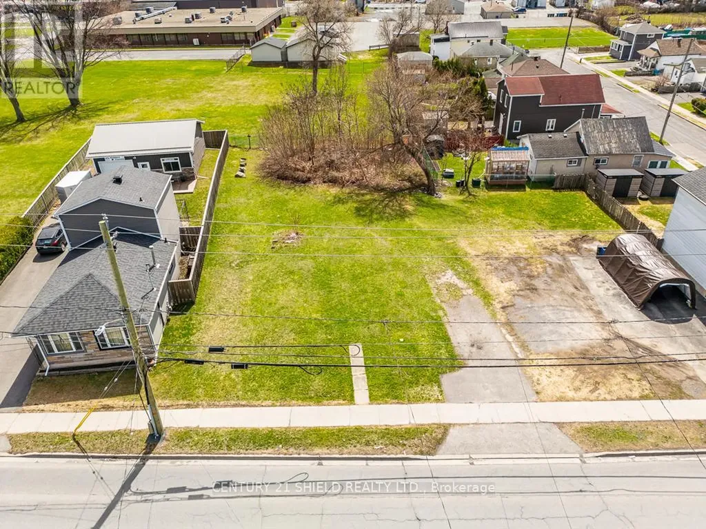 20 Eleventh Street West Cornwall ON K6J 3A9