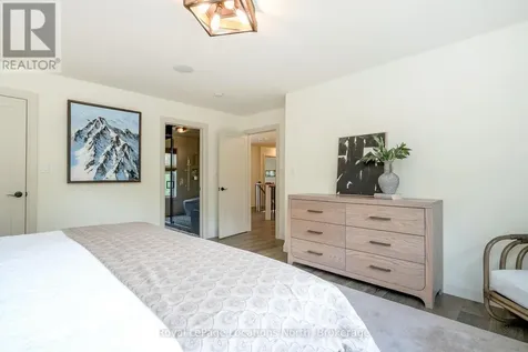4 Woodview Drive Clearview ON L9Y 3Y9