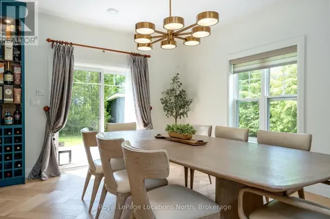 4 Woodview Drive Clearview ON L9Y 3Y9