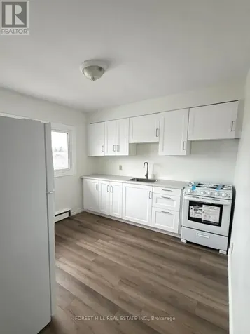 127 Ann Street Kitchener ON N2B 1Y2