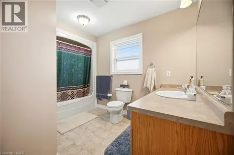 7109 Parkside Road Niagara Falls ON L2H 3L6