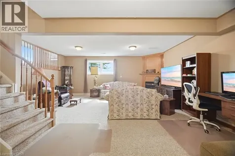 7109 Parkside Road Niagara Falls ON L2H 3L6