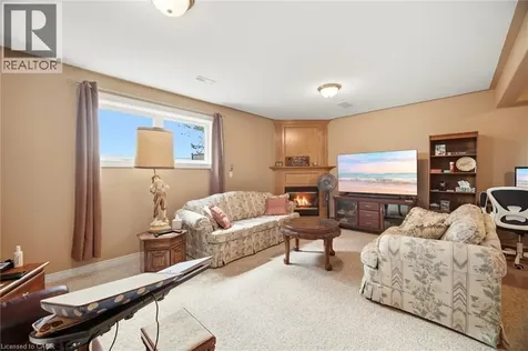 7109 Parkside Road Niagara Falls ON L2H 3L6