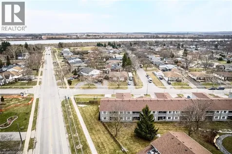 201 Dorchester Boulevard St. Catharines ON L2M 7W1