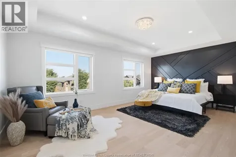 3025 Mcrobbie Crescent Windsor ON N8R 0A7