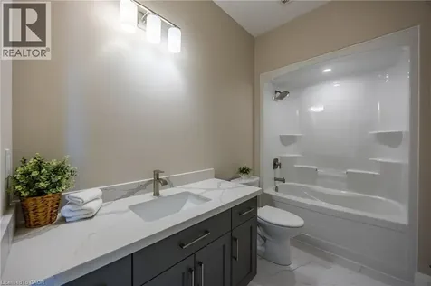 375 Argyle Avenue Delhi ON N4B 0B2