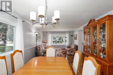 5 Golf Avenue East Wasaga Beach ON L9Z 1K2