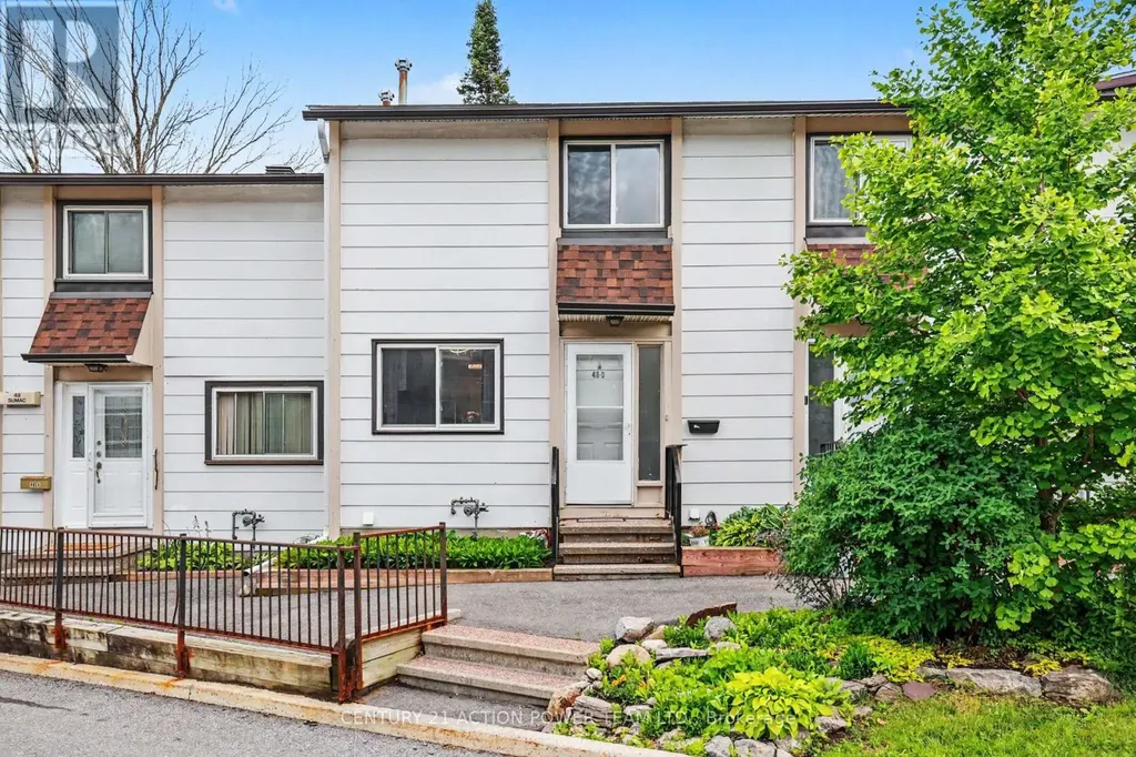 48 Sumac Street Ottawa ON K1J 6P7