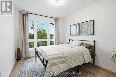 246 Cooks Mill Crescent Ottawa ON K1V 2N1