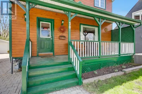 30 Harrold Place Ottawa ON K1Z 7N5