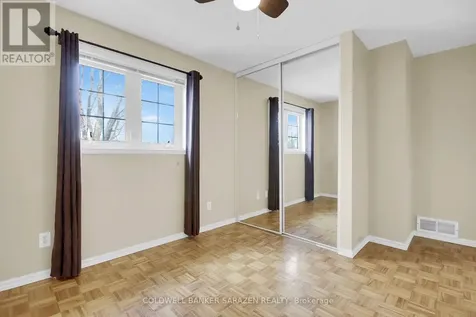 30 Harrold Place Ottawa ON K1Z 7N5