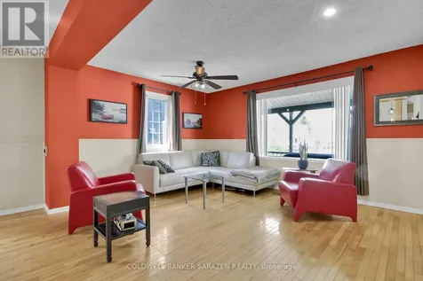 30 Harrold Place Ottawa ON K1Z 7N5