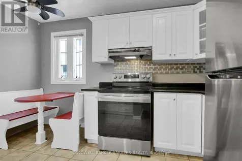30 Harrold Place Ottawa ON K1Z 7N5