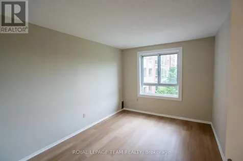 960 Teron Road Ottawa ON K2K 2B6