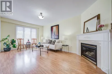 5128 Falconcrest Drive Burlington (uptown) ON L7L 6K4