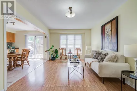 5128 Falconcrest Drive Burlington (uptown) ON L7L 6K4