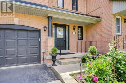 5128 Falconcrest Drive Burlington (uptown) ON L7L 6K4