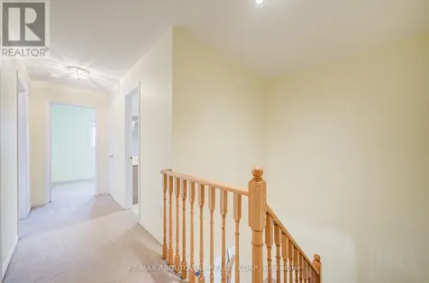 5128 Falconcrest Drive Burlington (uptown) ON L7L 6K4