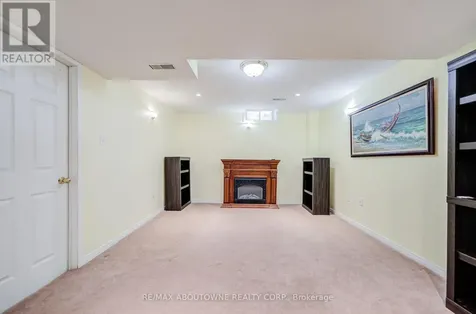 5128 Falconcrest Drive Burlington (uptown) ON L7L 6K4