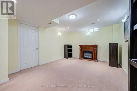 5128 Falconcrest Drive Burlington (uptown) ON L7L 6K4