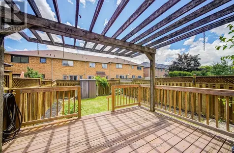 5128 Falconcrest Drive Burlington (uptown) ON L7L 6K4