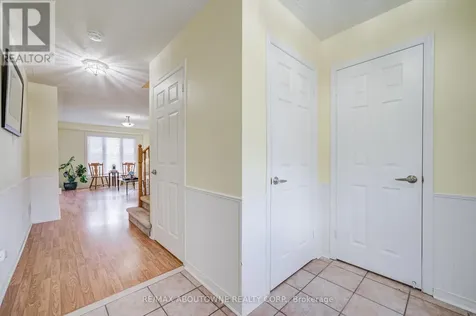 5128 Falconcrest Drive Burlington (uptown) ON L7L 6K4