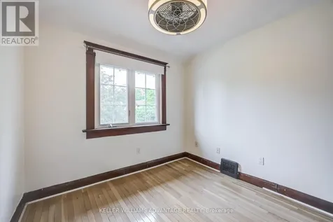 38 Hopedale Avenue Toronto (broadview North) ON M4K 3M7