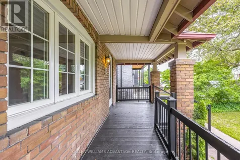 38 Hopedale Avenue Toronto (broadview North) ON M4K 3M7