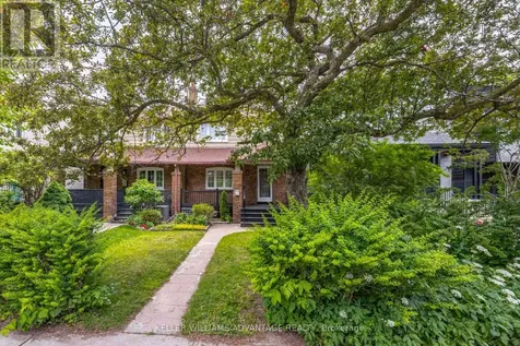 38 Hopedale Avenue Toronto (broadview North) ON M4K 3M7