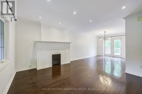 38 Hopedale Avenue Toronto (broadview North) ON M4K 3M7