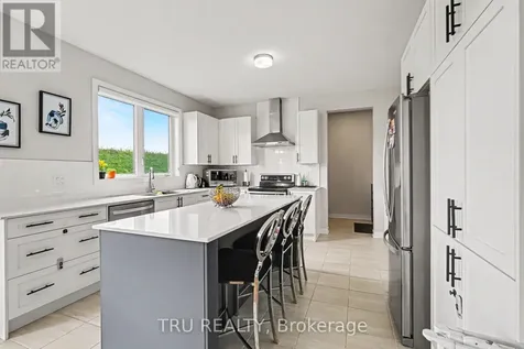 748 Eminence Street Ottawa ON K2J 6X6