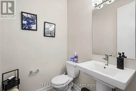 748 Eminence Street Ottawa ON K2J 6X6