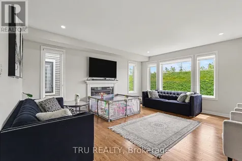 748 Eminence Street Ottawa ON K2J 6X6