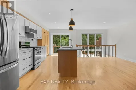 84 Porter Street Ottawa ON K2S 2L8