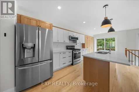 84 Porter Street Ottawa ON K2S 2L8