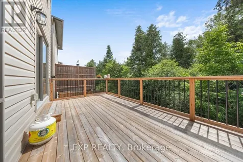 84 Porter Street Ottawa ON K2S 2L8
