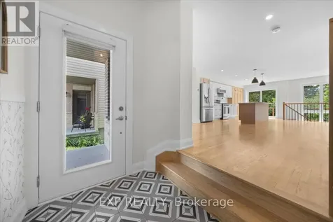 84 Porter Street Ottawa ON K2S 2L8
