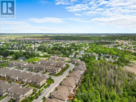84 Porter Street Ottawa ON K2S 2L8