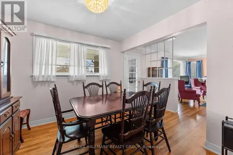 2075 Neepawa Avenue Ottawa ON K2A 3L7