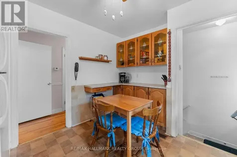 2075 Neepawa Avenue Ottawa ON K2A 3L7