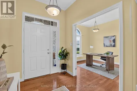 87 Donker Drive St. Thomas ON N5P 4L2