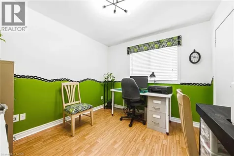 2231 Sandringham Drive Burlington ON L7P 3E6
