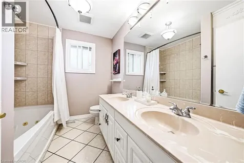 2231 Sandringham Drive Burlington ON L7P 3E6